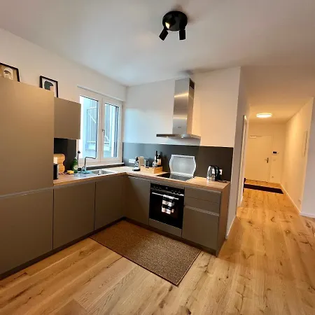 Workplace Apt/27Inch Screen For 2 Or 4/Kitchen Offenbach am Main Exterior photo